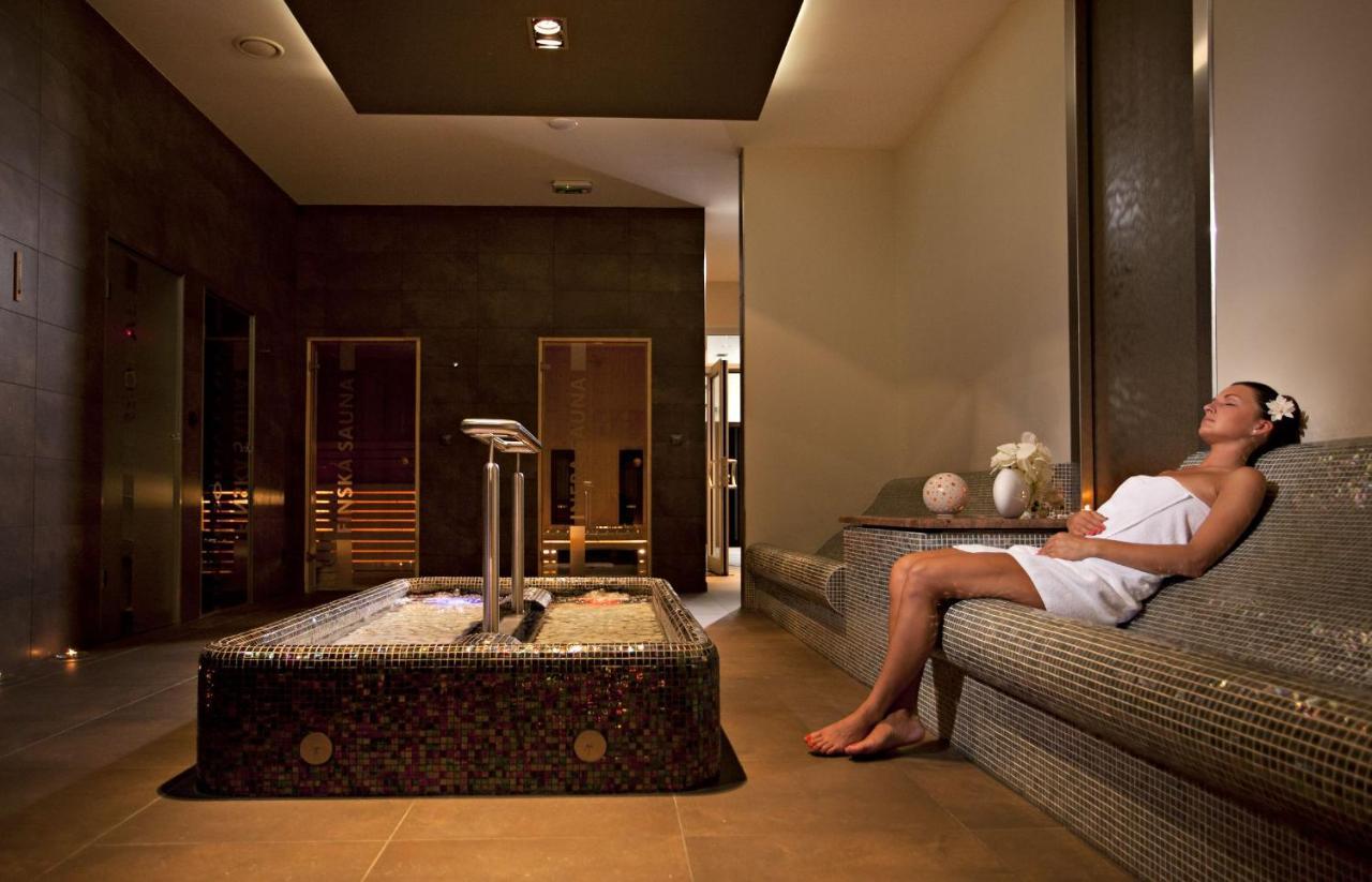 Wellness Hotel Abacie Nový Jičín Kültér fotó