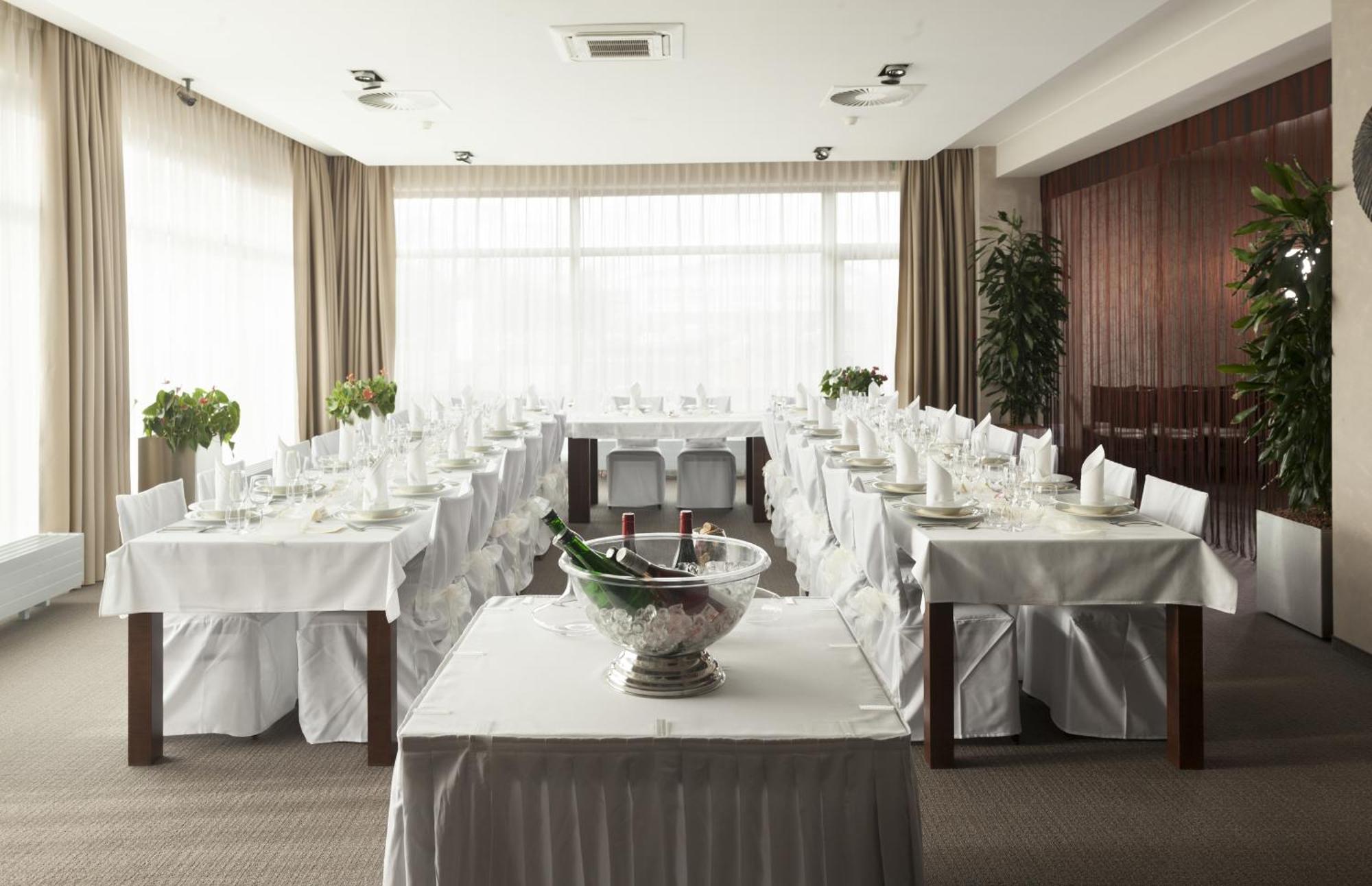 Wellness Hotel Abacie Nový Jičín Kültér fotó