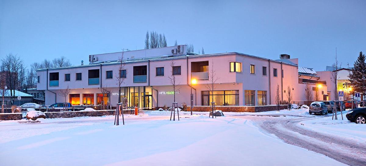 Wellness Hotel Abacie Nový Jičín Kültér fotó